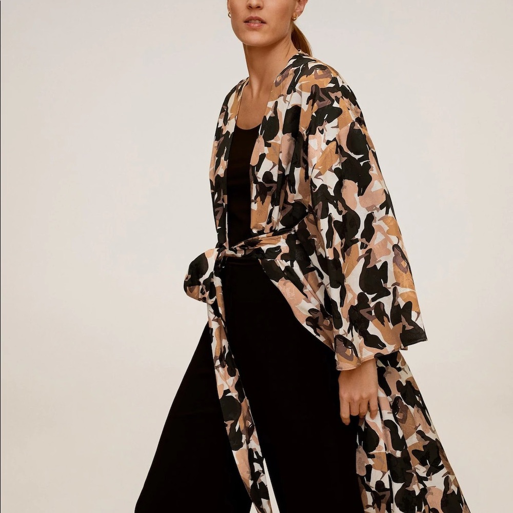 NWT MANGO Silky Kaftan/Robe/Kimono - Mancha-a